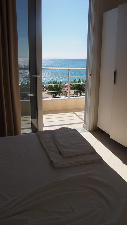 Rondos Hotel Himara Zewnętrze zdjęcie